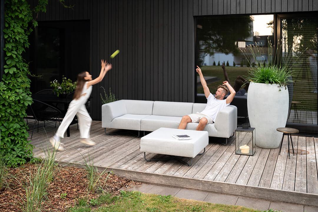 Design-Outdoormöbel für Terrasse und Balkon