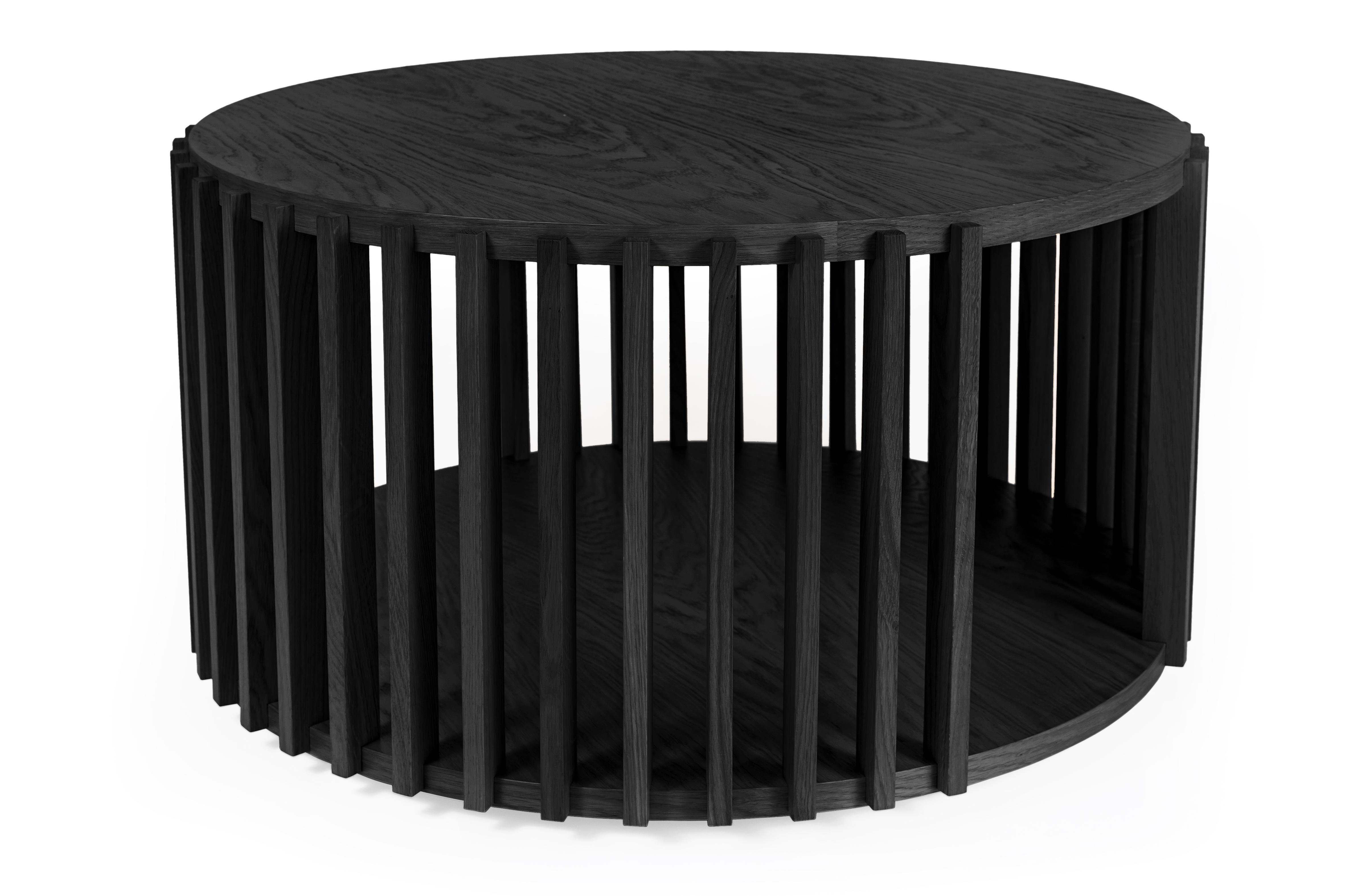 Minimalistischer Couchtisch Holz rund schwarz