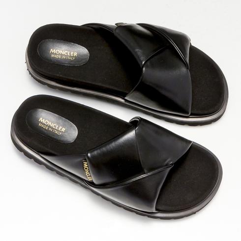 SCHLÄPPCHEN, black