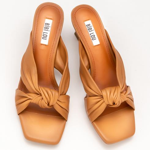 SANDALE, camel