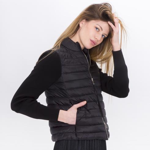 JACKE, black