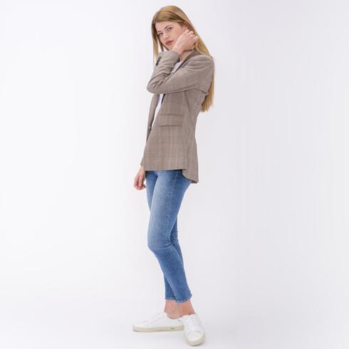 BLAZER, sand