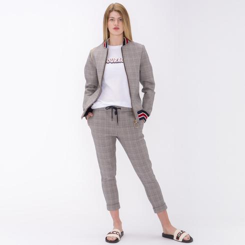 Jogger, Scuba checked-with-new-red