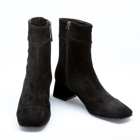 STIEFELETTE, schwarz