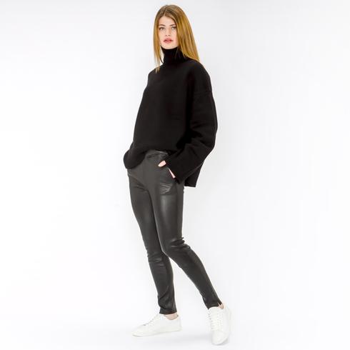 LEDERHOSE, black