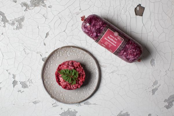 Barf n´Roll: Rindfleisch durchwachsen gewolft