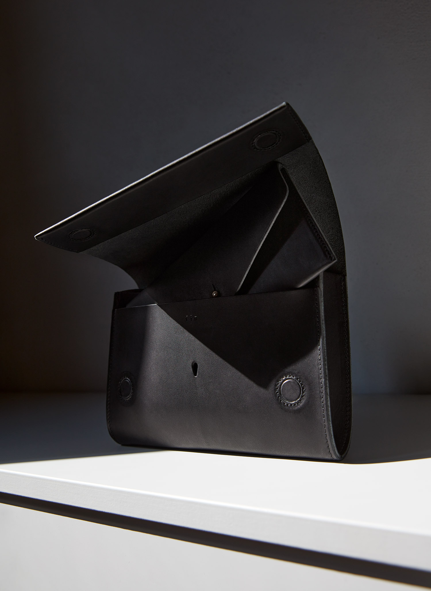 Hip Bag black |  | Artikelnummer:  10 07042021 