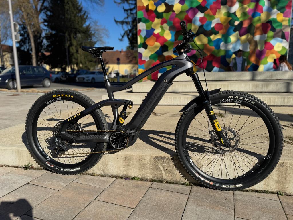 HAIBIKE AllMtn SE / Gr. L / Sonderedition / Yamaha PW-X2 / 600 Wh / Carbon / Öhlins / Gebraucht