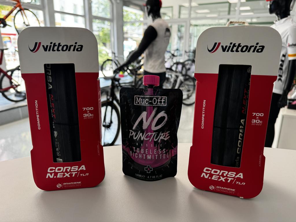BUNDLE 2x VITTORIA Next 30-622 + 1x MUCOFF Dichtmilch