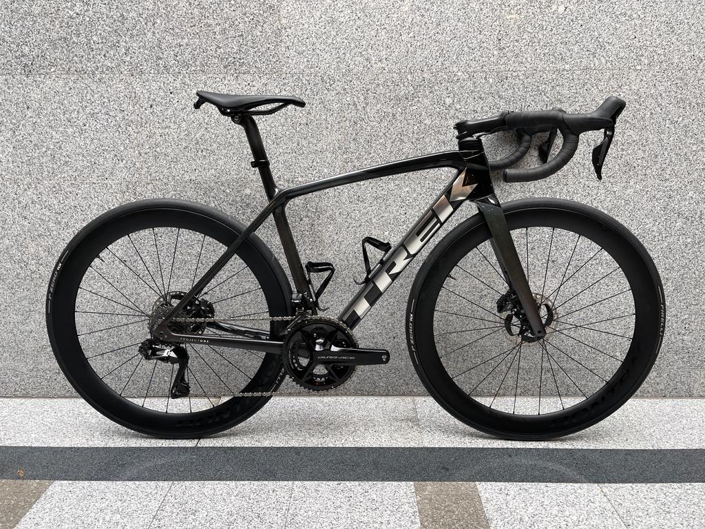TREK Emonda SLR / Gr. 52 cm / Shimano Dura Ace DI2 12 / Carbon Laufradsatz / CeramicSpeed Lager / Testbike
