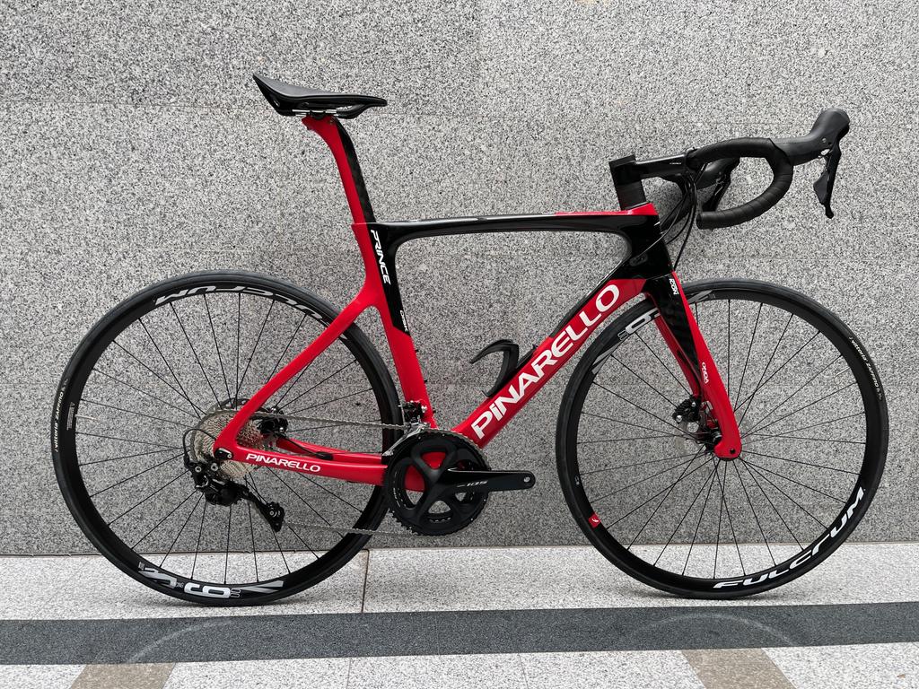 PINARELLO Prince disc 105 / Gr. 52 cm / Carbon