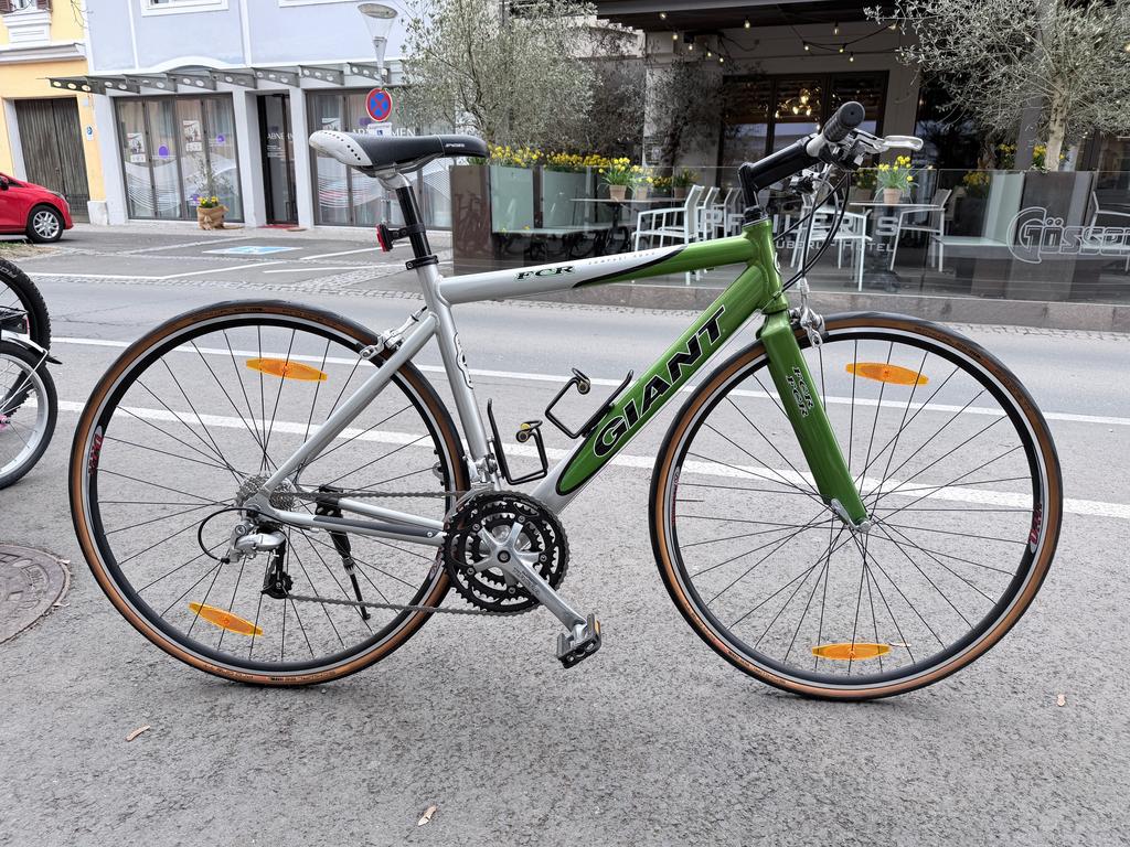 GIANT FCR / Gr. M / Shimano Tiagra 3 x 9