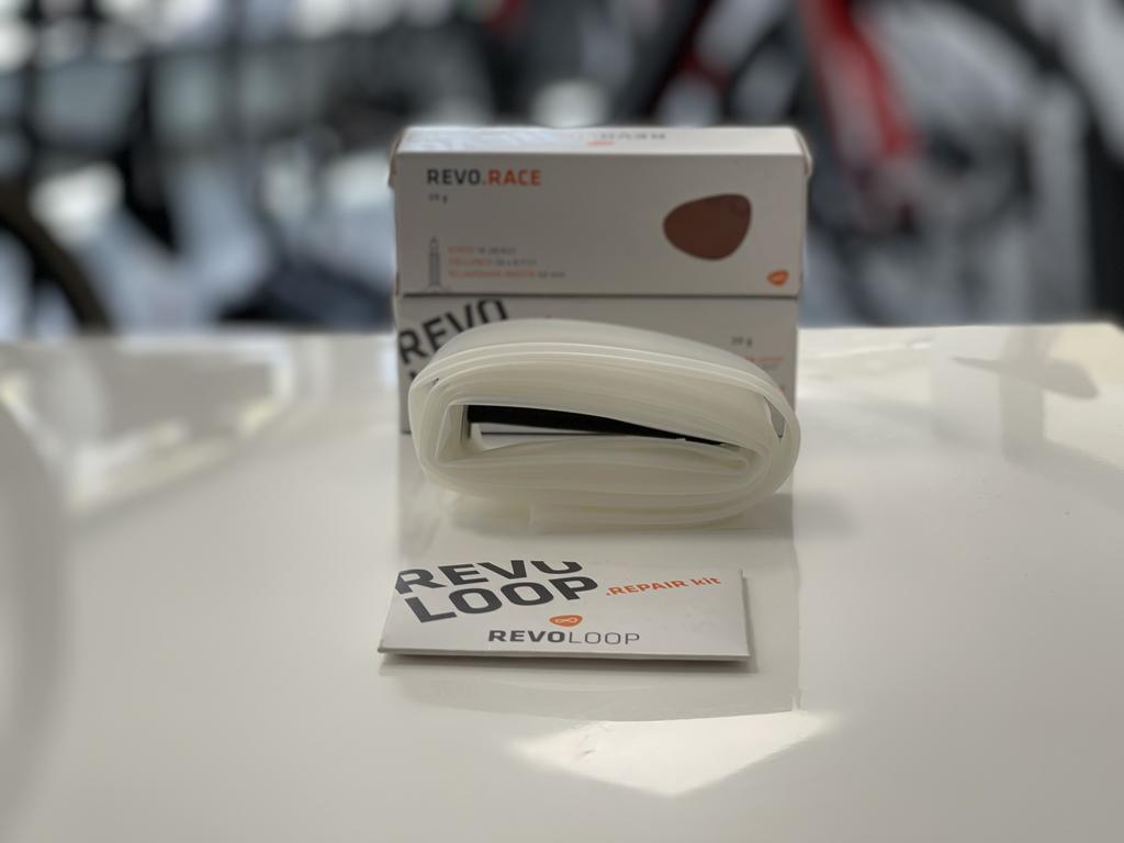 REVOLOOP Race Ultraleichter Schlauch 18/28-622 / Bundle