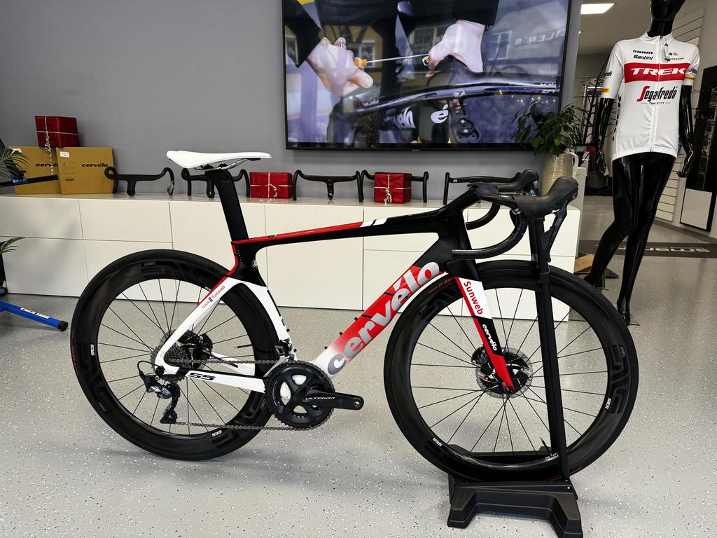 CERVELO S5 Disc SUNWEB TEAM Replica Gr. 54 cm / Enve SES Laufradsatz / Shimano Ultegra / Powermeter