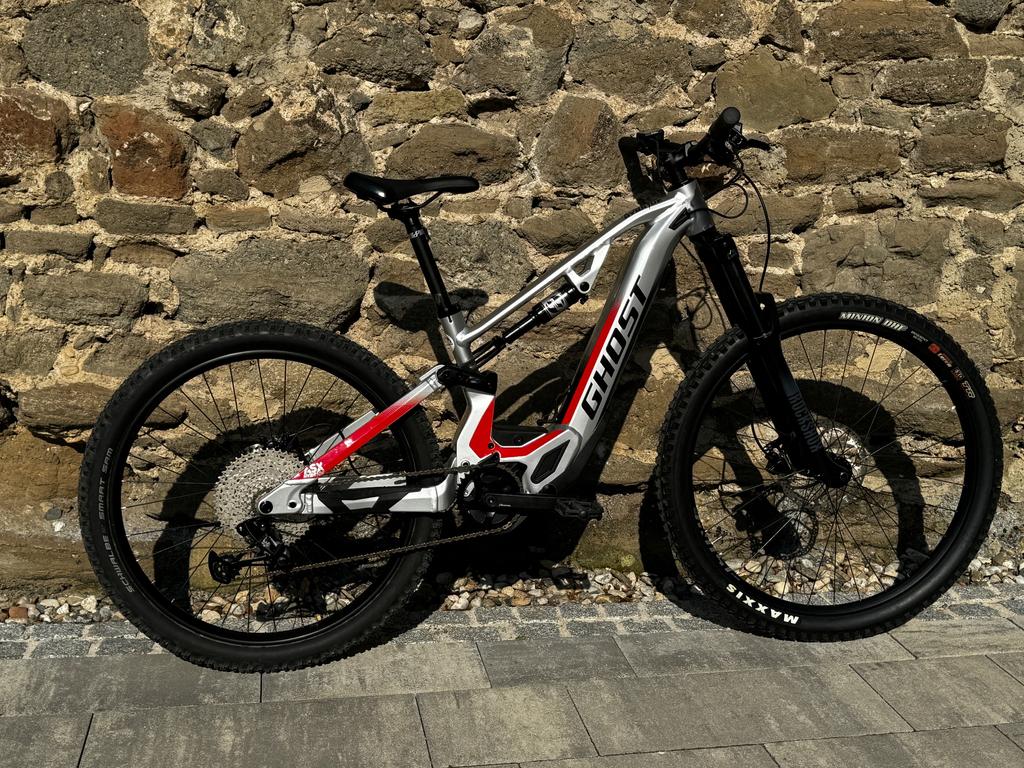 Ghost HYBRIDE ASX BASE 160 / RH S / TESTRAD / ca. 1300 km / Neuwertiger Zustand
