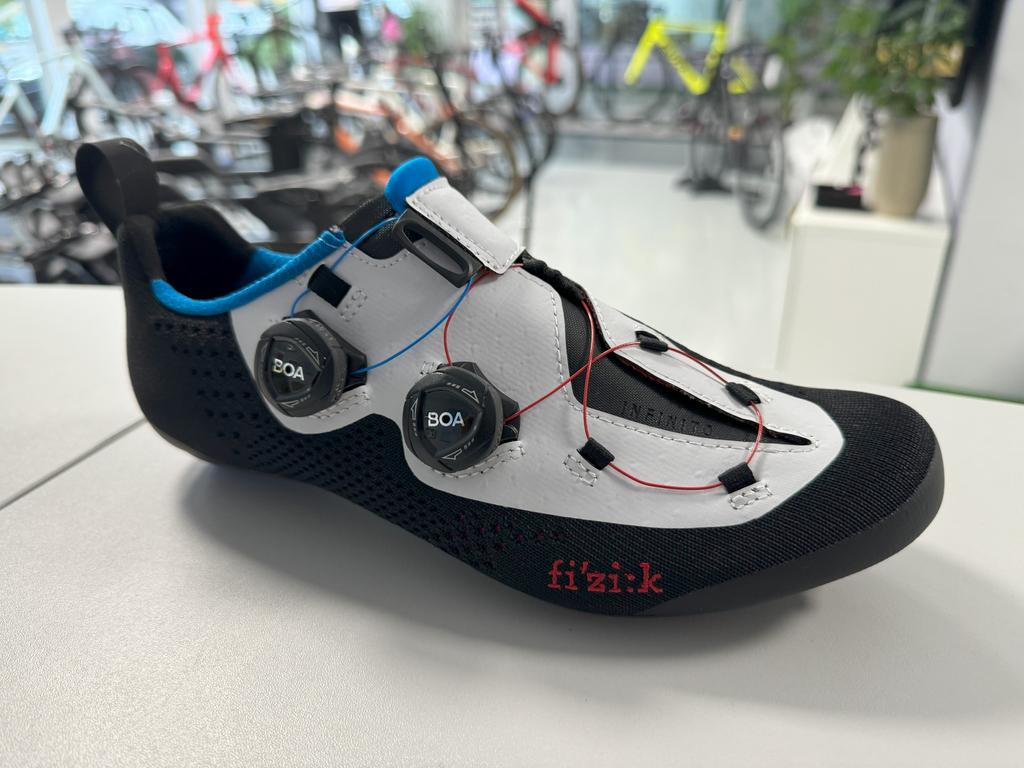 Fizik Transiro Infinto R1 Knit Triathlonschuh / Größe 41
