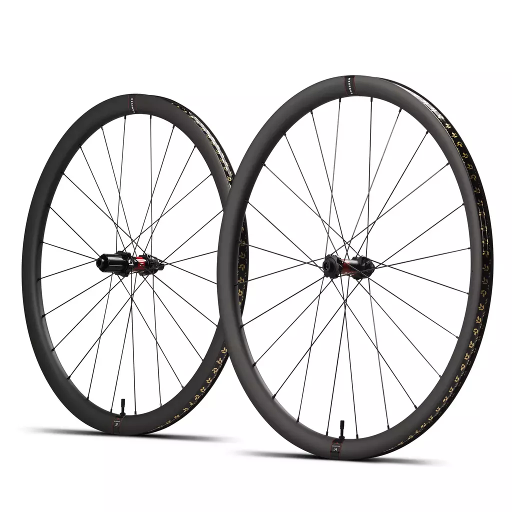 RESERVE 34/37 Laufradsatz DT 370 700mm | 12x100 - 12x142 mm | CenterLock inkl. Vittoria Corsa Bereifung