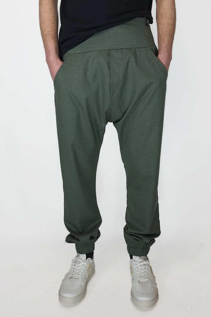 Faire Hose Bambusviskose unisex oliv von LUMEN ORGANIC vegan und regional produziert