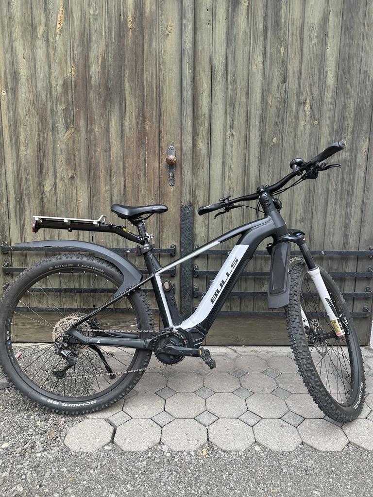 Bulls E-Stream EVO 1 29 / Brose 740 WH / RH 44 / black matt/light grey / Gebrauchtrad