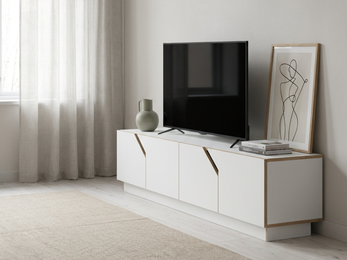 Minimalistischer TV-Board Massivholz in weiß