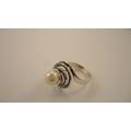 Schöner,handgefertigter Ring  925 Silber,mit Perle 