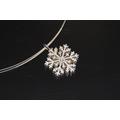Schneeflocke Silber mit silbernem Halsreif