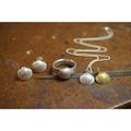 Muscheln midi: Ohrringe,Ring, Anhänger Silber und Gold