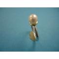Ring in 925 Silber,mit Goldteil und Zuchtperle. 
