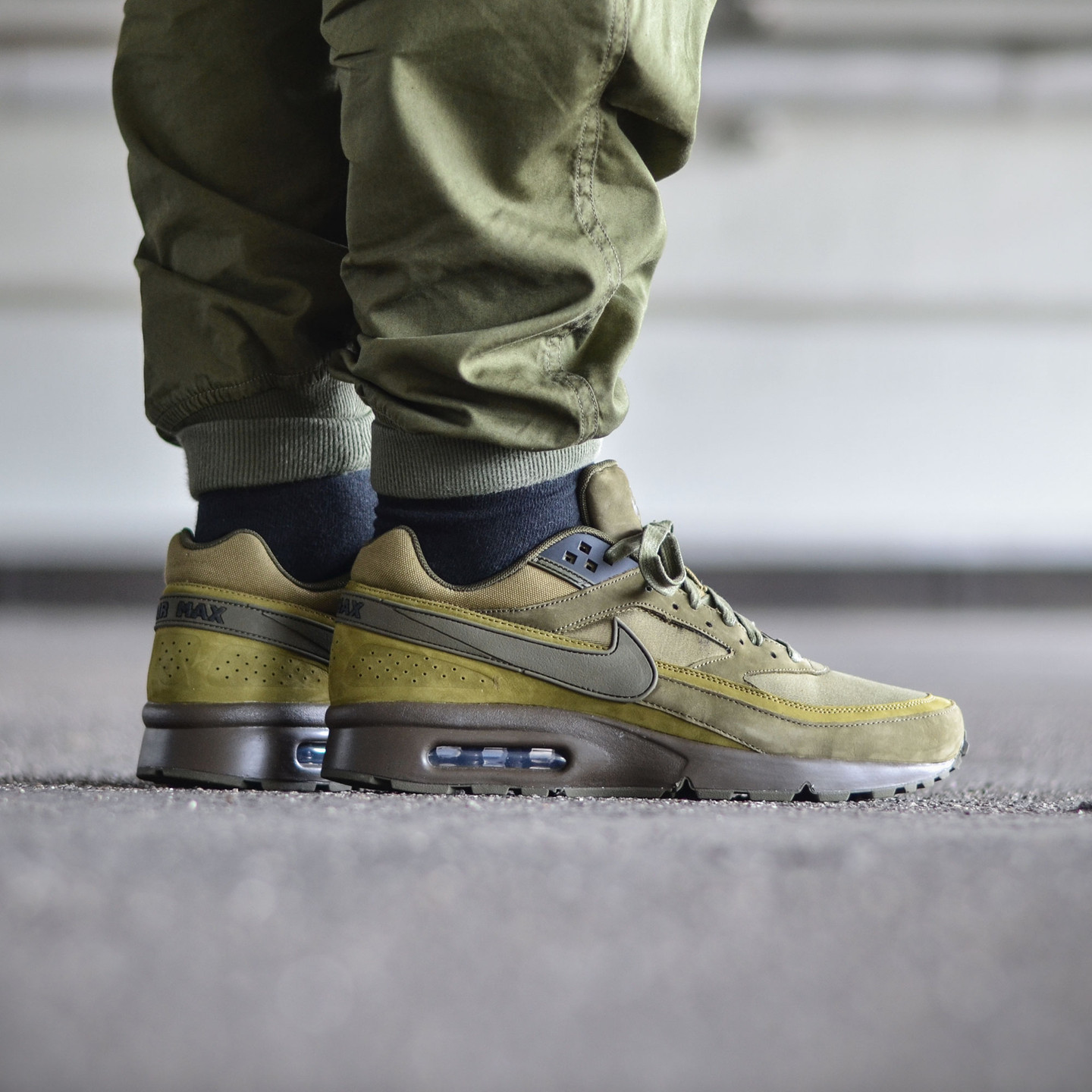 Nike Air Max BW Premium Dark Loden / Olive Flak / Black 819523-300-45