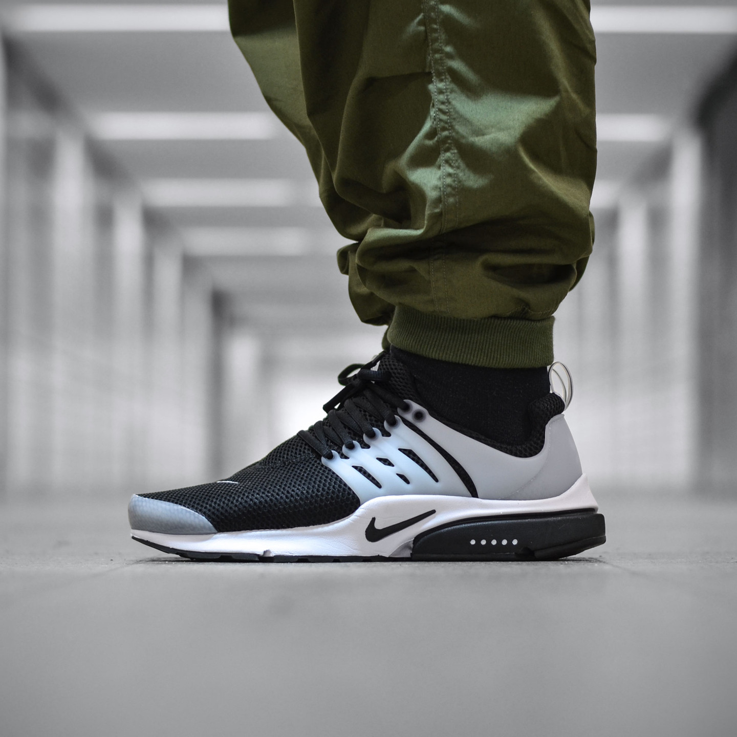 Nike Air Presto Flyknit Ultra Black / White Shadow 848132-010-41