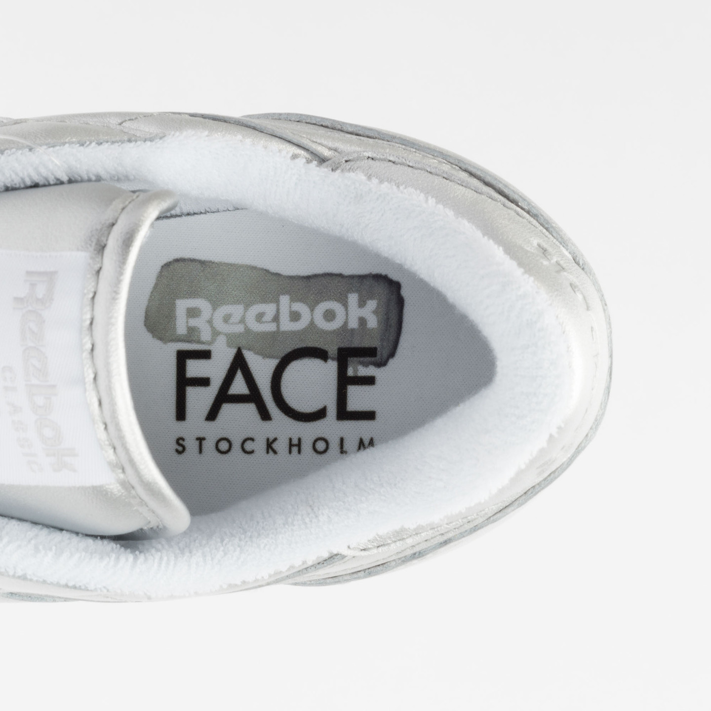 Reebok Classic Leather Spirit Presence Silver / White V62700-39