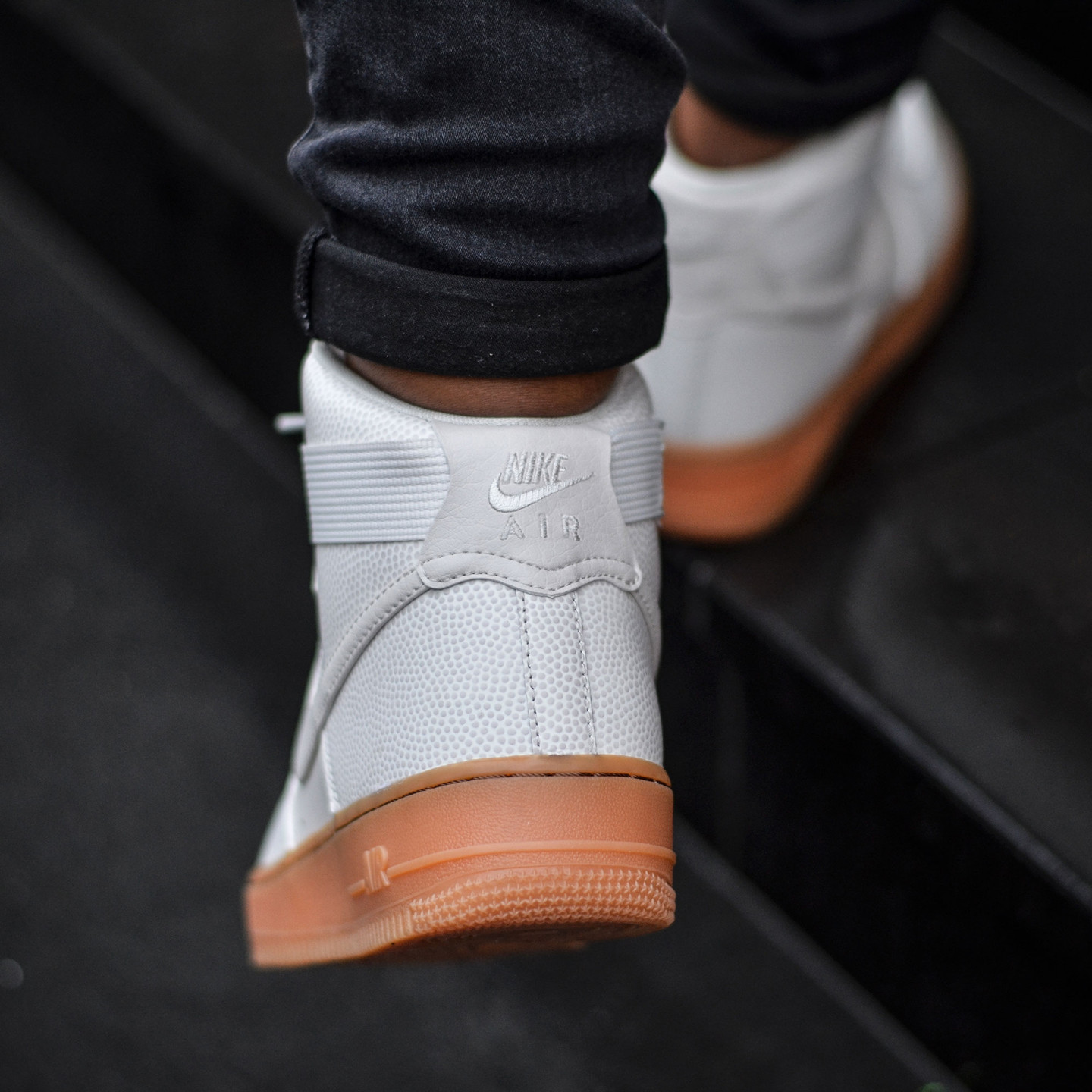 Nike Wmns Air Force 1 Hi SE Phantom 860544-001-39