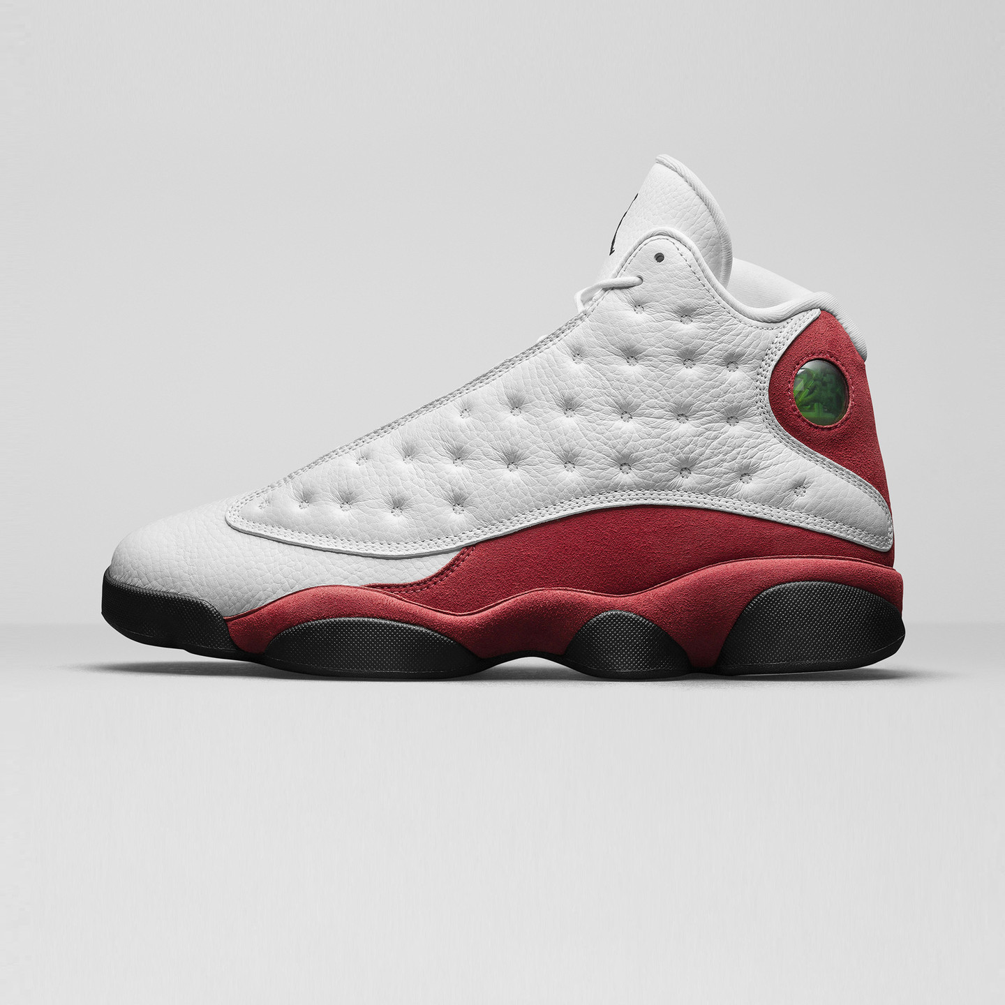 Jordan Air Jordan 13 Retro OG White / Black / Team Red 414571-122-44.5