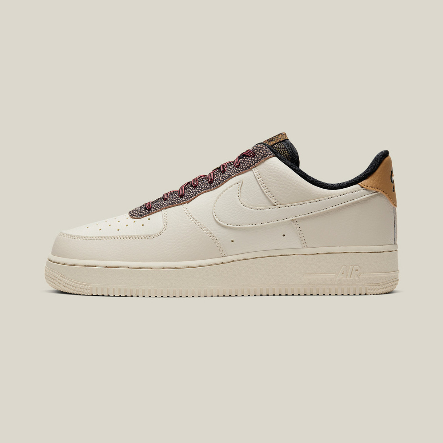 Nike Air Force 1 ´07 LV8 Fossil / Wheat / Shimmer CK4363-200-46