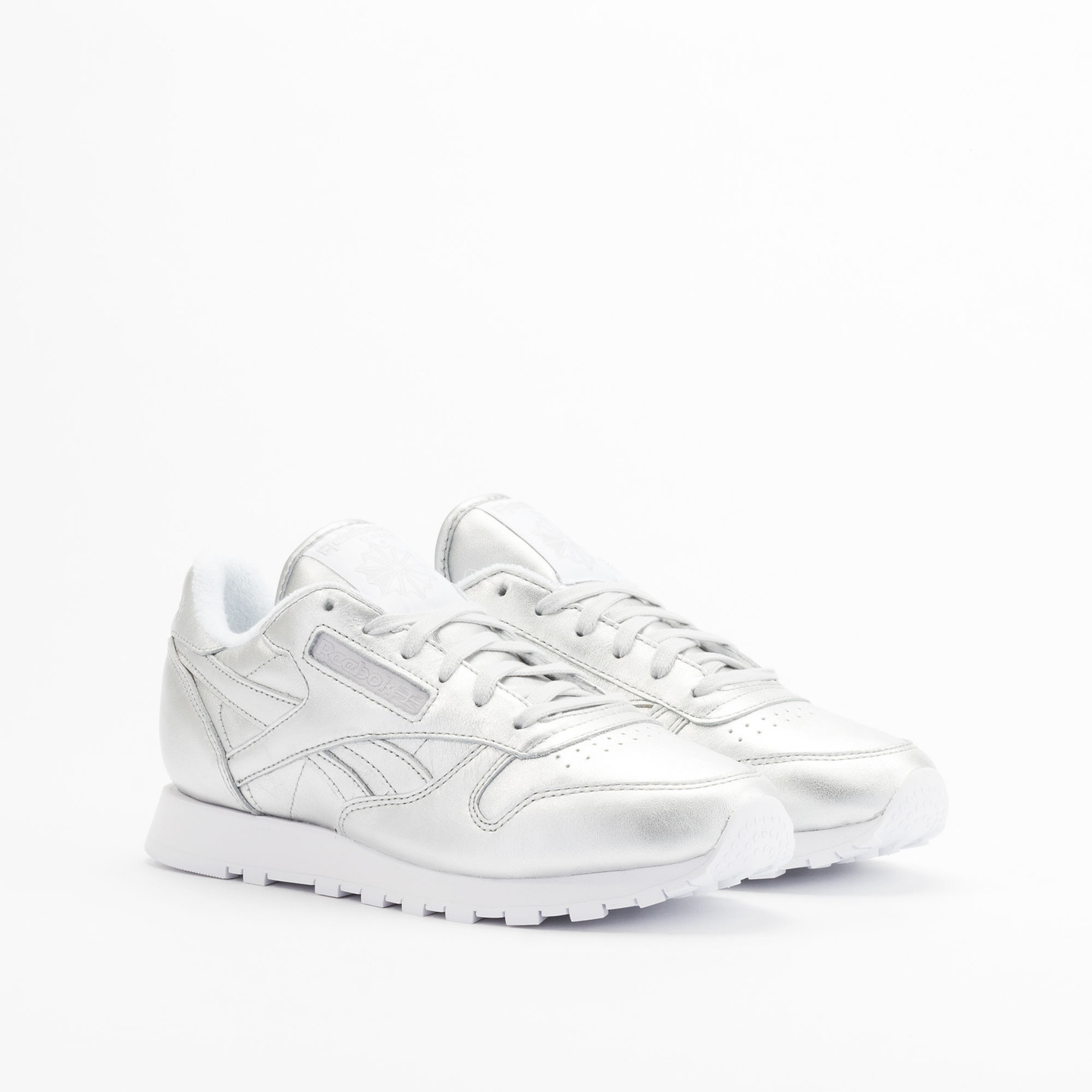 Reebok Classic Leather Spirit Presence Silver / White V62700-36