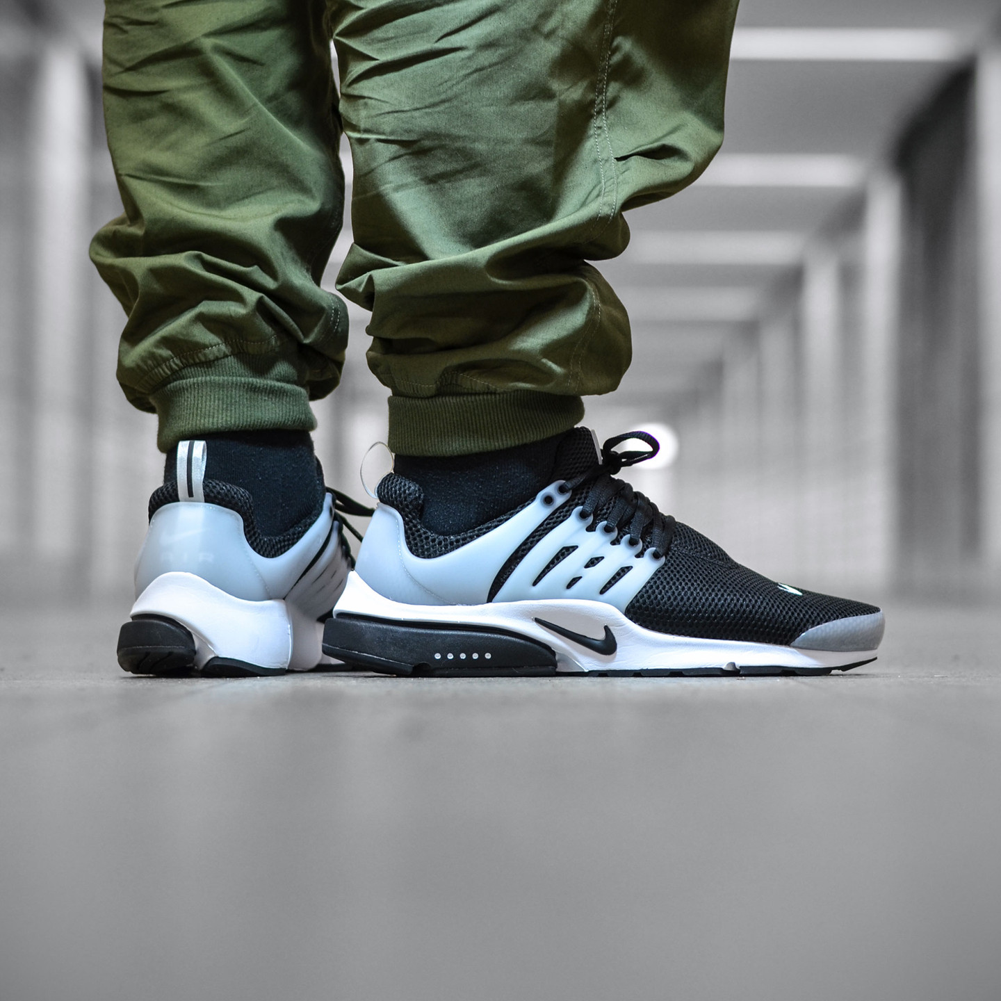 Nike Air Presto Flyknit Ultra Black / White Shadow 848132-010-41