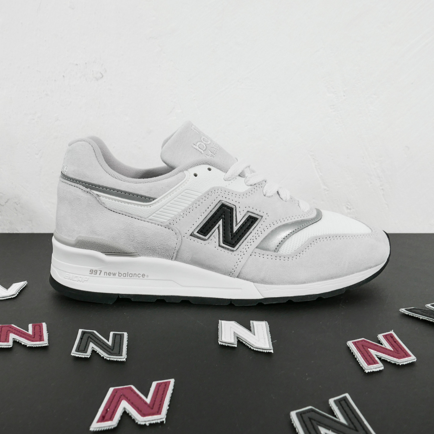 New Balance M997 - Made in USA 'Velcro N' Off White / Reflective Silver M997LBG-45