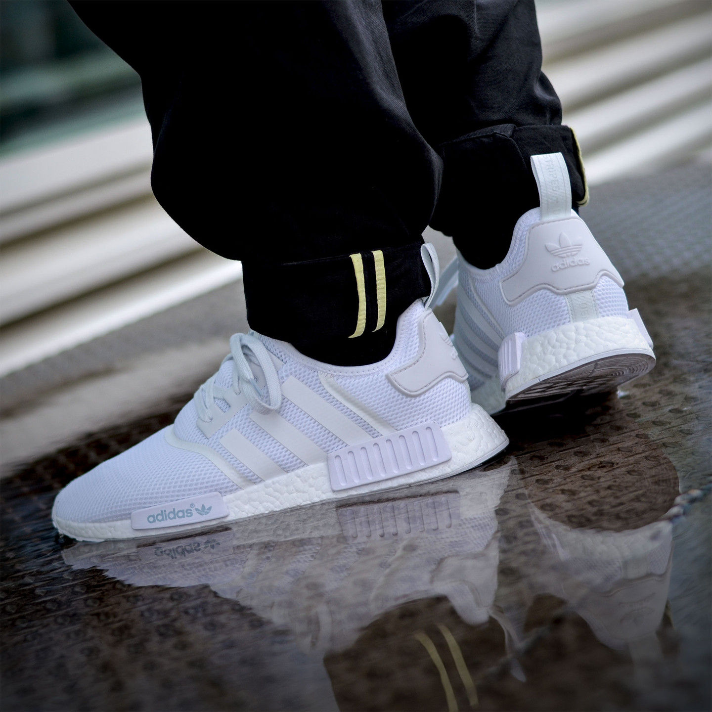 Adidas NMD R1 Runner 'Monochrome' White / White / White S79166-39.33