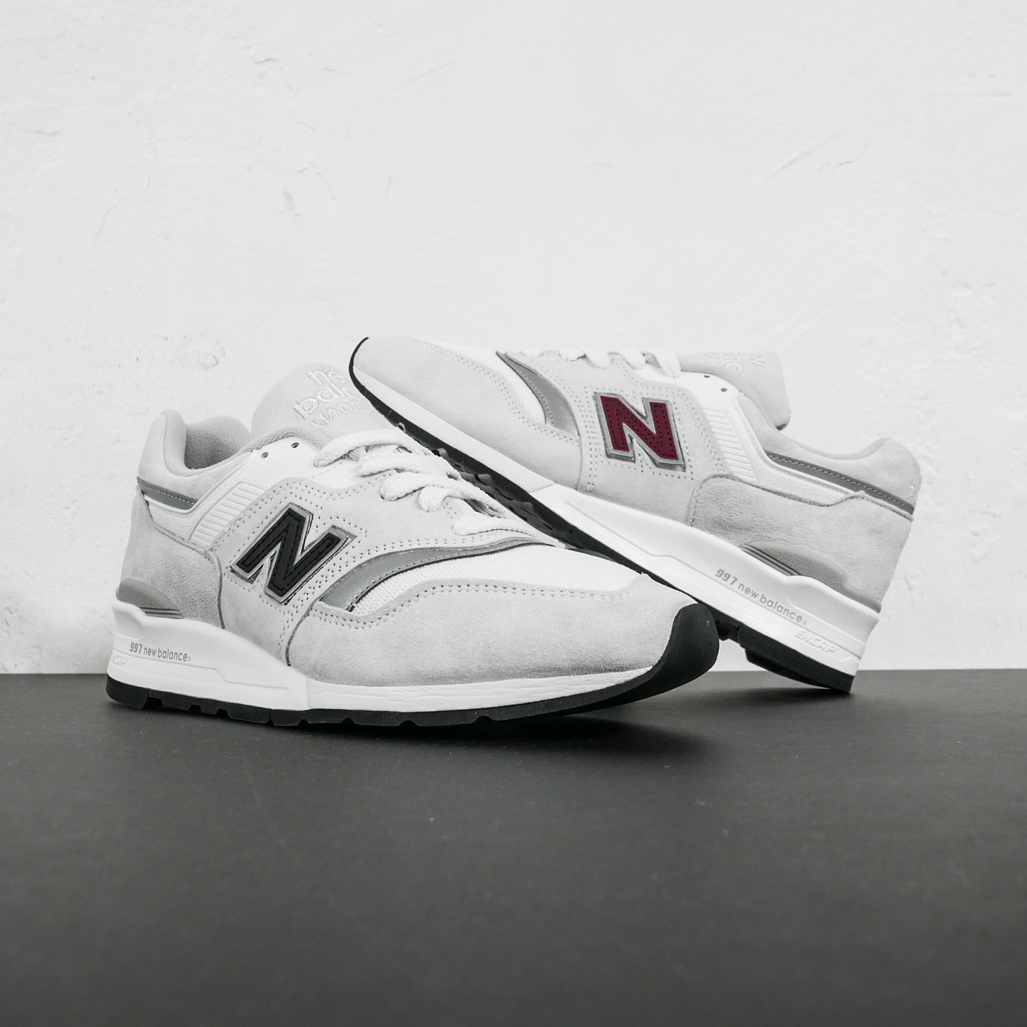 New Balance M997 - Made in USA 'Velcro N' Off White / Reflective Silver M997LBG-41.5