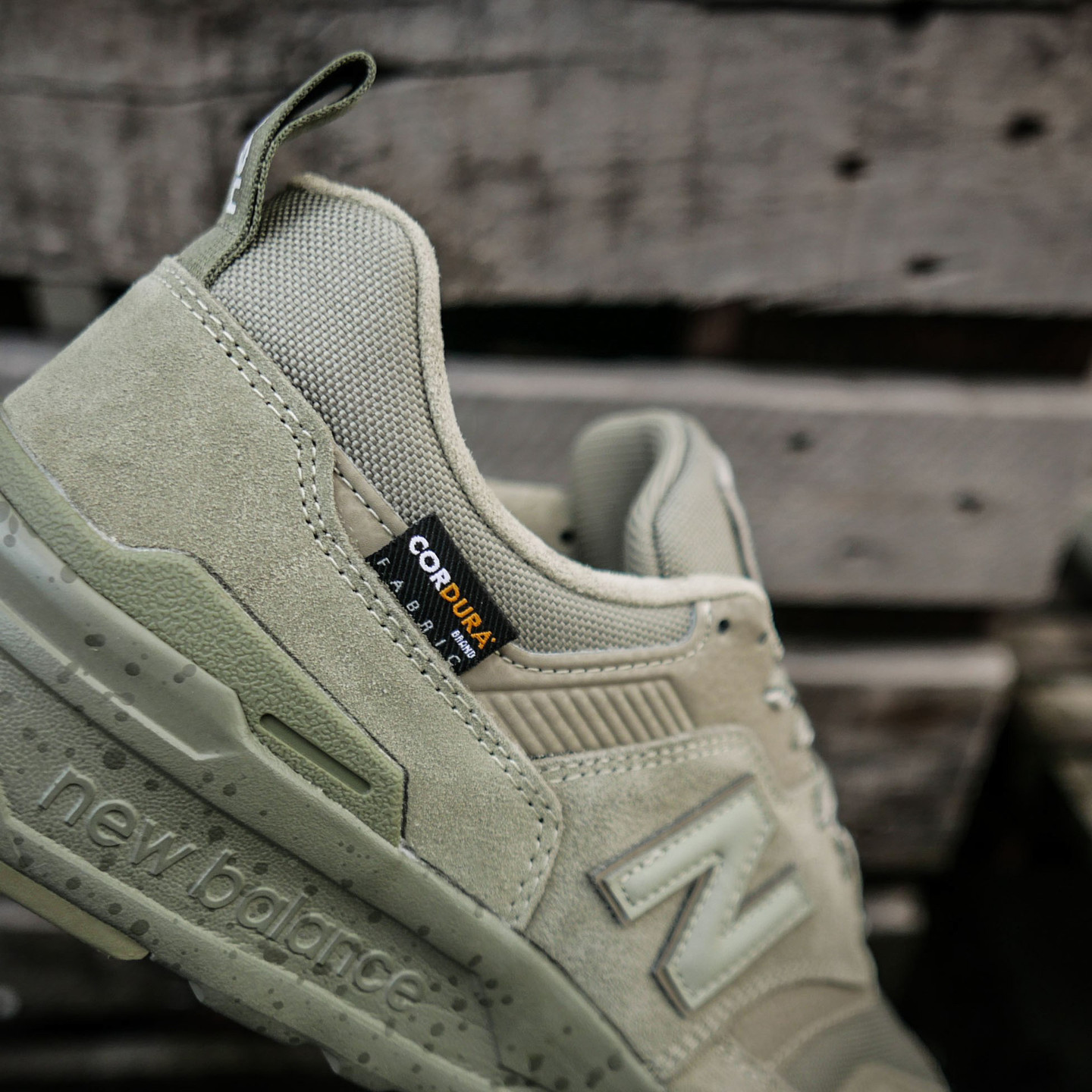 New Balance CM997 Military Olive CM997HCX-44.5