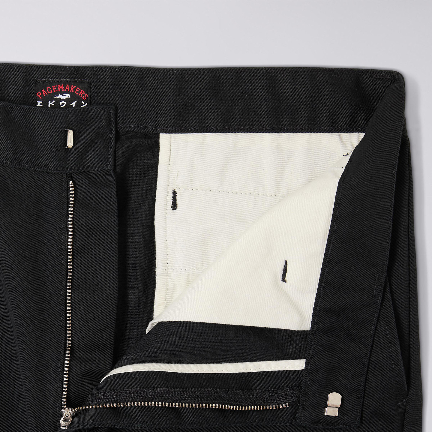 Pacemaker Edwin Zoot Chino Black / Red / White I030218.89.69.00-30