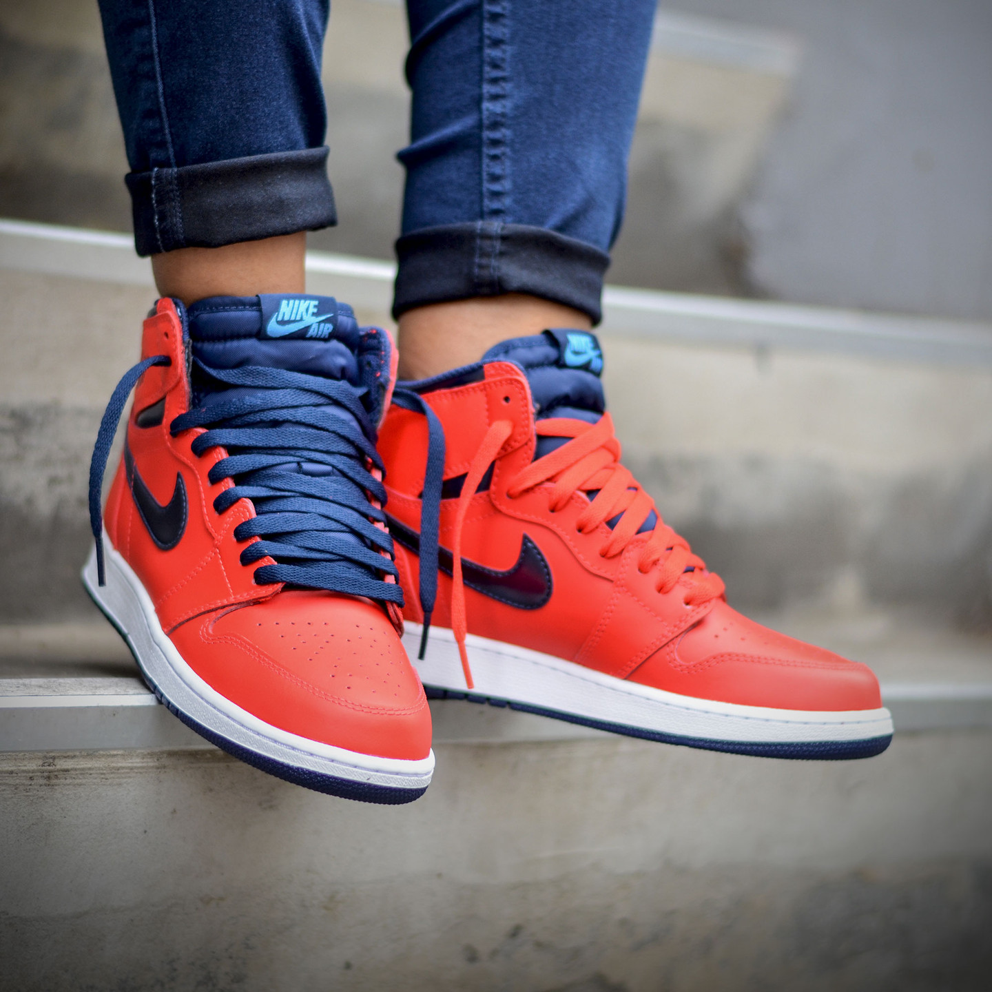 Nike Air Jordan 1 Retro High OG 'Letterman' Light Crimson / University Blue 555088-606-44