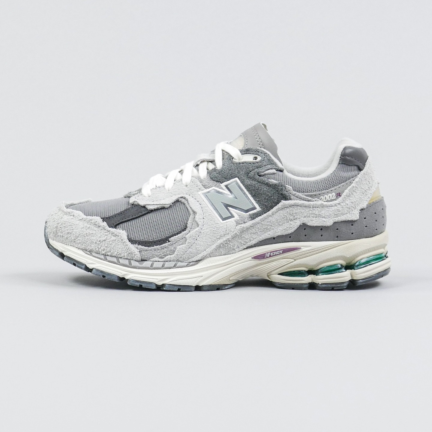 New Balance M2002R 'Protection' Rain Cloud / Magnet M2002RDA-39.5