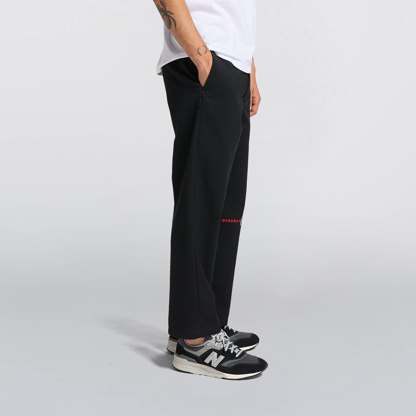Pacemaker Edwin Zoot Chino Black / Red / White I030218.89.69.00-30