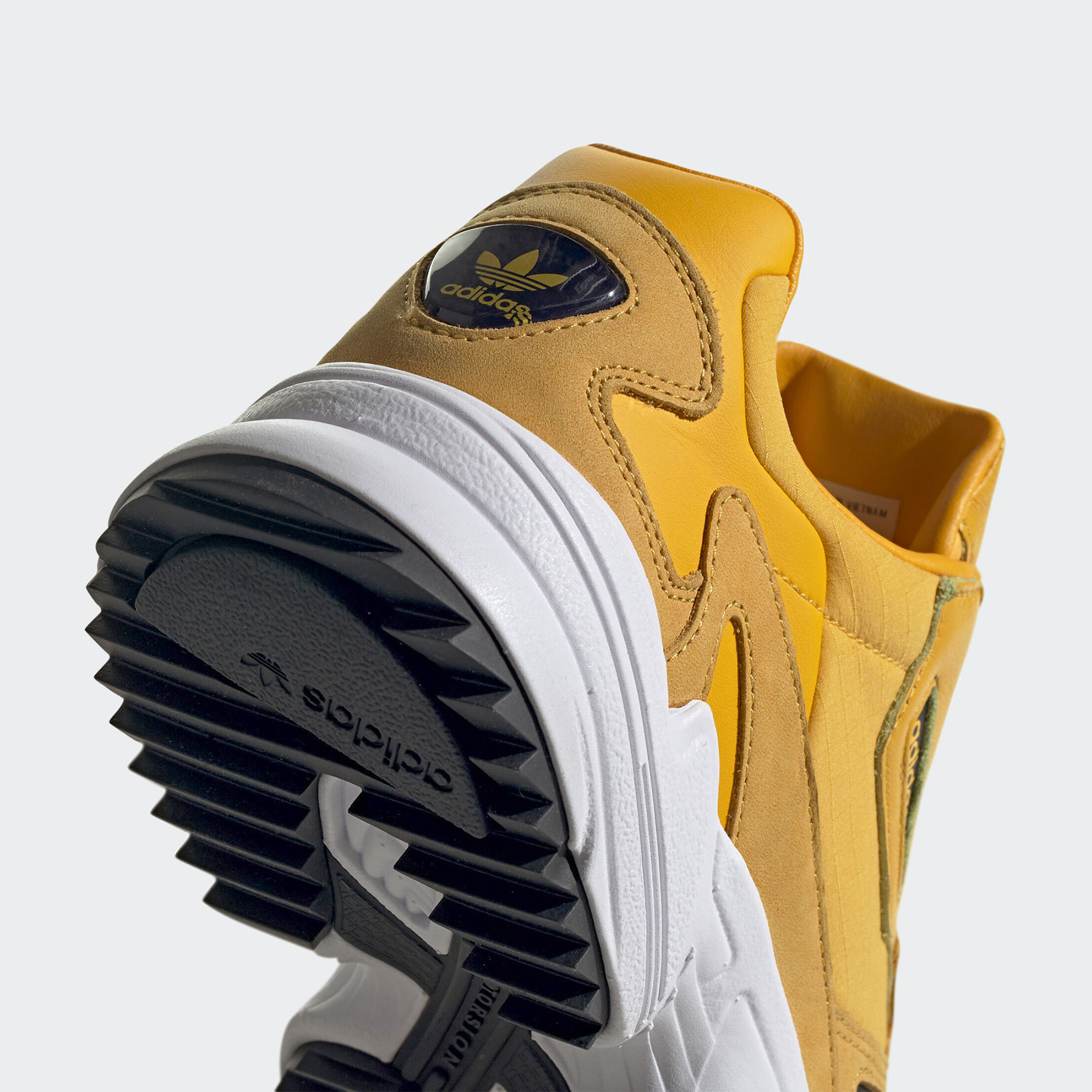 Adidas Falcon Zip W Yellow / Black / White EE5113-38.66