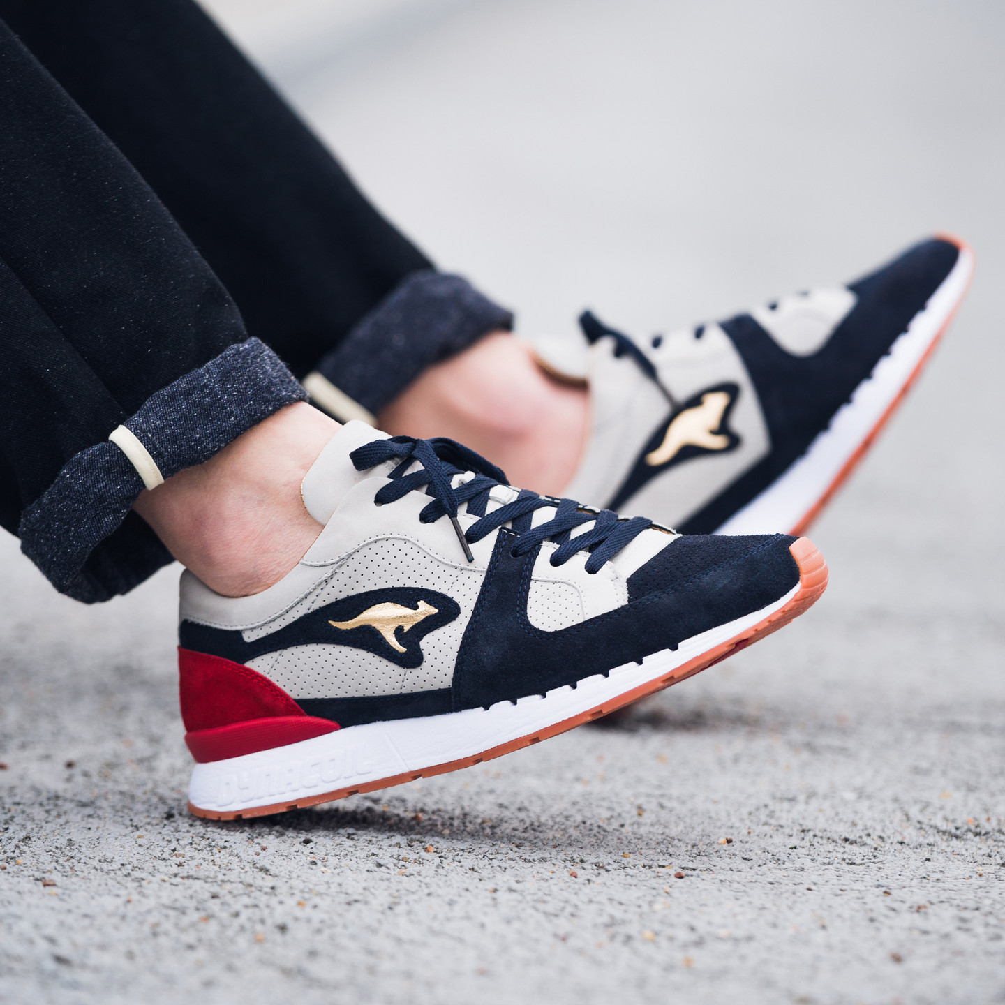 KangaROOS Coil R-1 'Playmaker' - Made in Germany Grey / Navy / Russian Red / Metallic Gold 47224-2083-42