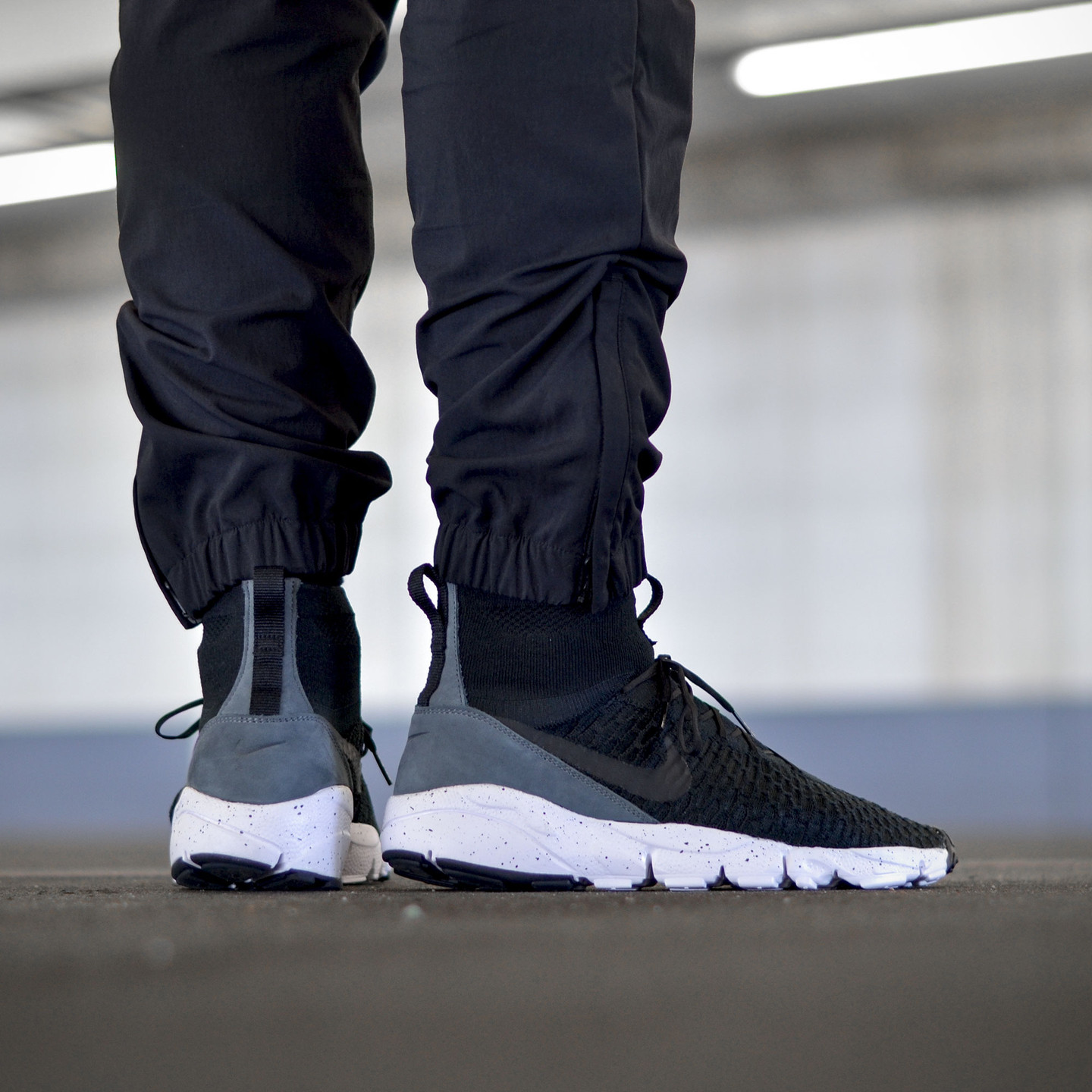 Nike Air Footscape Magista Flyknit Black / Dark Grey / White 816560-003-44.5