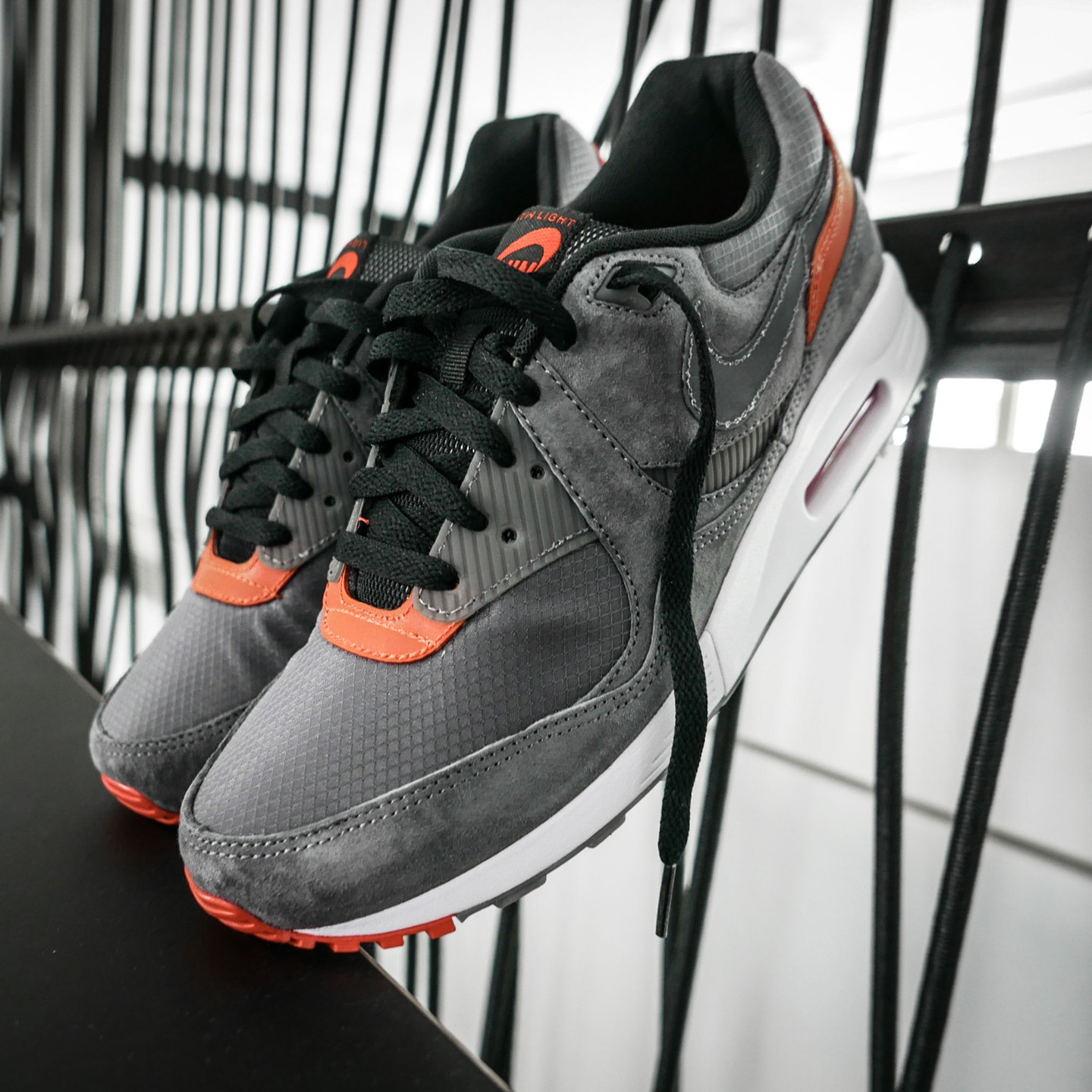 Nike Air Max Light x Size? Dark Grey / Team Orange / White CD1510-001-42
