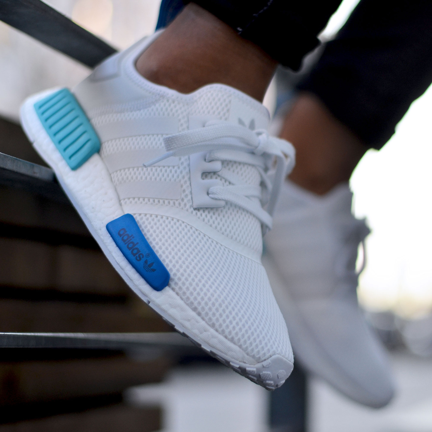 Adidas NMD R1 Runner W Ftwr White /  Blue Glow S75235-39.33