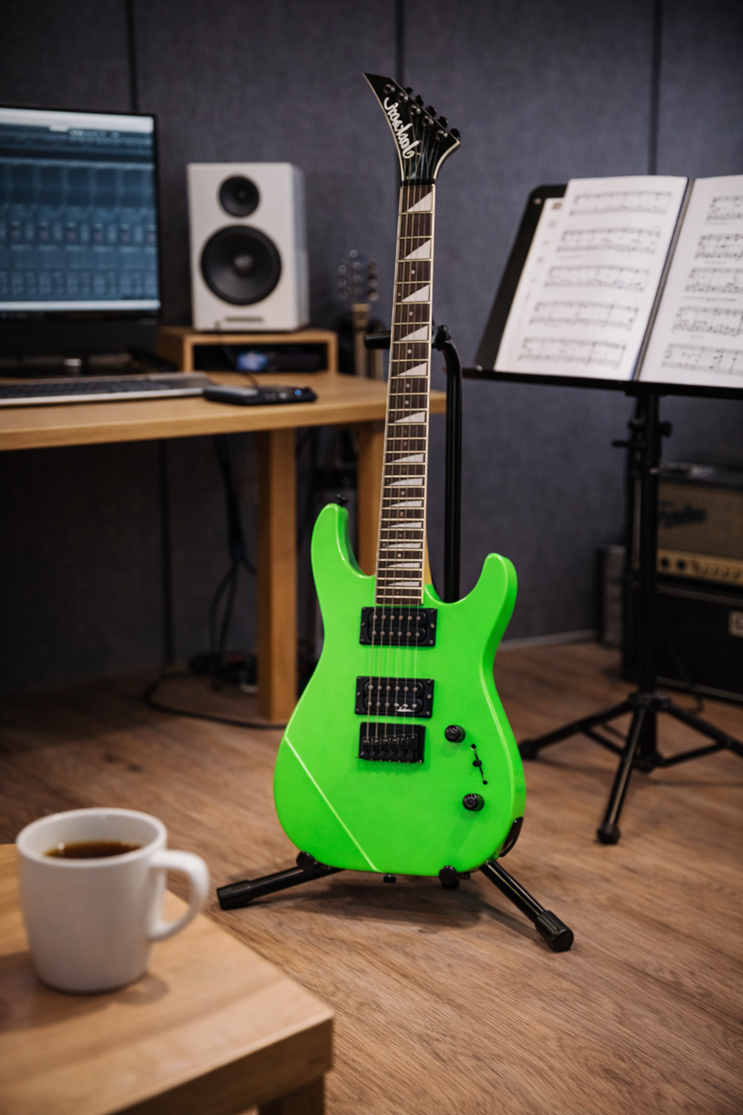 Jackson JS1X Dinky Minion Neon Green